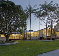 Away on Belongil Fields - ACT Tourism