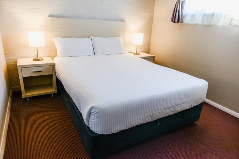 Balan Village Motel - ACT Tourism 2