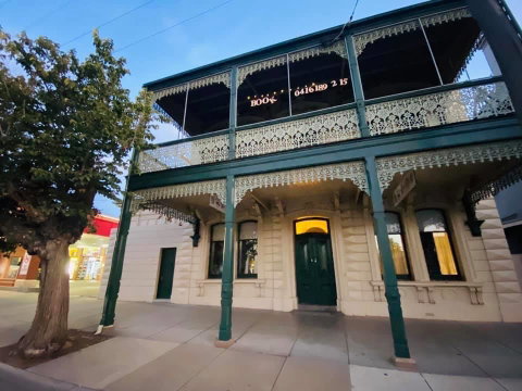Balcony Level - Heygarth House - Port Of Echuca Townhouse - ACT Tourism 0