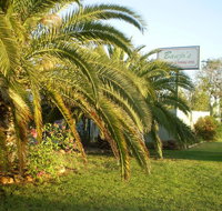 Banjos Overnight And Holiday Units - ACT Tourism