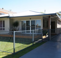 BANYANDAH 557 Ocean Drive NH - ACT Tourism