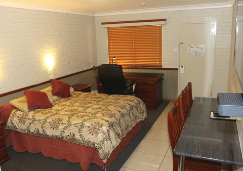 Barcaldine Country Motor Inn - ACT Tourism 2