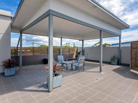 Barefoot Bliss @ Fingal Bay - ACT Tourism 3