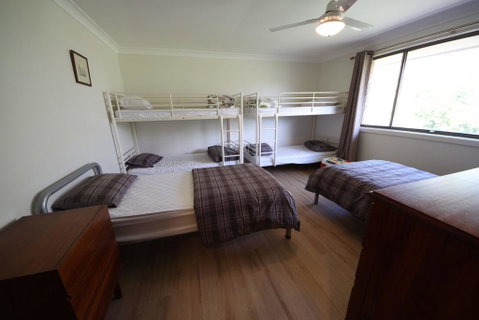 Barefoot Bungalow At Hat Head - ACT Tourism 2