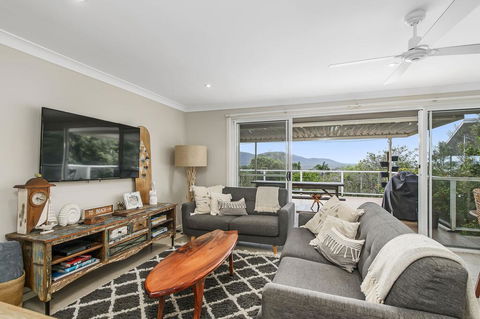 Barefoot Top Floor, 32 Skyline Crescent, Crescent Head - ACT Tourism 0