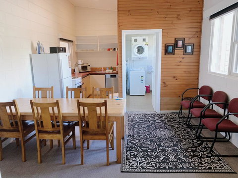 Bayplay Cottage And Portsea Apartments - ACT Tourism 1