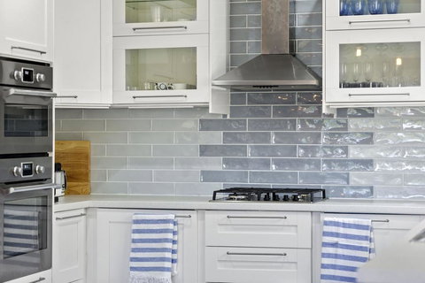 BAYSHORE - DROMANA - ACT Tourism 3