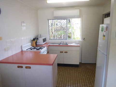 Bayshores Apartment Hervey Bay - ACT Tourism 1
