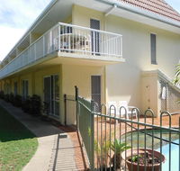 Bayshores Apartment Hervey Bay - ACT Tourism