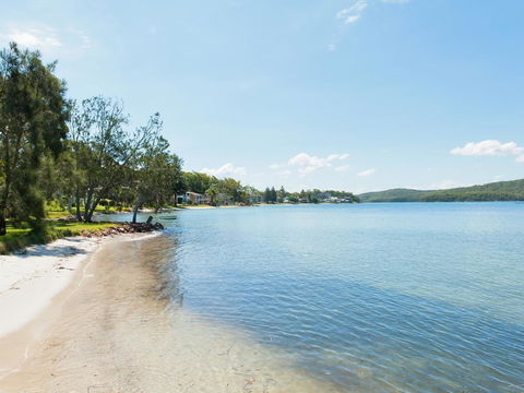 Baywatch - Beachfront Bliss Executive Home - ACT Tourism 2