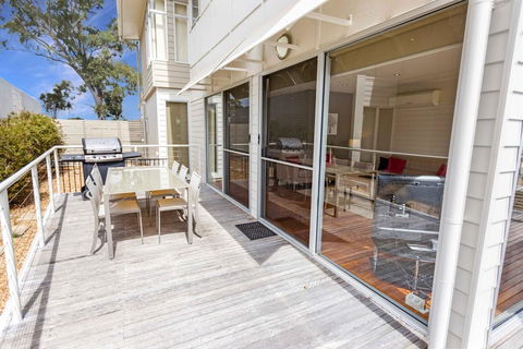 Beach 2 - Waterfront Villa And Beach - ACT Tourism 2