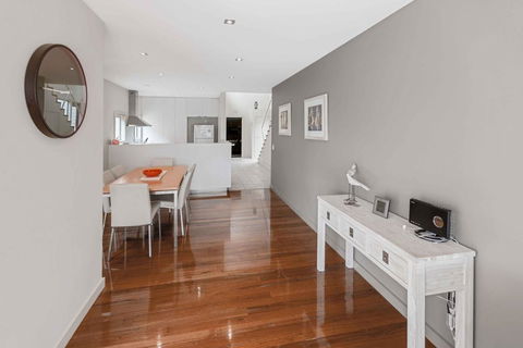 Beach 2 - Waterfront Villa And Beach - ACT Tourism 3