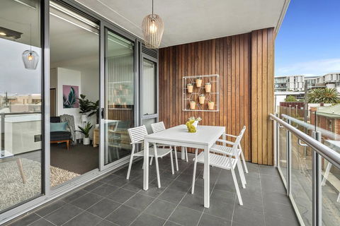 Beach Apartment Port Melbourne - ACT Tourism 2