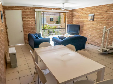 Beach Chalet 3 - ACT Tourism 0