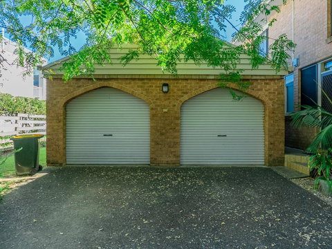 Beach Chalet 3 - ACT Tourism 1