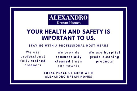 BEACH LOCATION STUDIO // CLOVELLY 5 - ACT Tourism 1