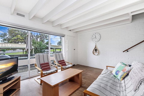 Beach Terrace 4 - ACT Tourism 0