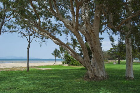 Beachcomber Unit 2 - ACT Tourism 2