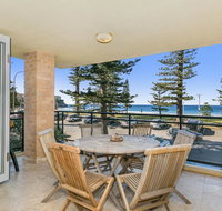 Beachfront on Golden Mile - ACT Tourism