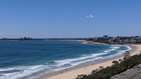 Beachfront Towers - ACT Tourism 0