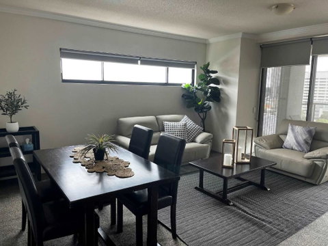 Republic Apartment - ACT Tourism 2