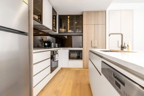 Restful Apt Near ANZAC Park West - ACT Tourism 3