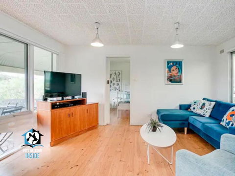 Retro Groovy Pad Pt Elliot - ACT Tourism 1