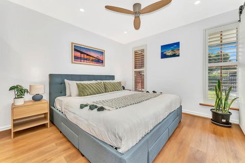 Redbrick Retreat - Generous Coastal Escape - ACT Tourism 2