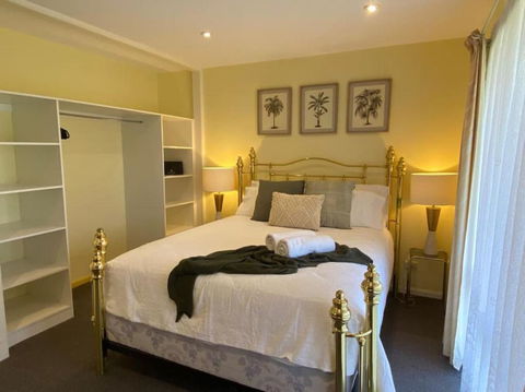 Reel & Relax: 3BR Beach House - Fish, Swim, Surf - ACT Tourism 2