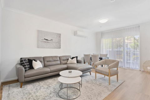 REGL20/11 - Regal In East Perth - ACT Tourism 0