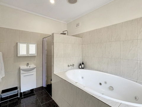 Relax At Gossan - ACT Tourism 2