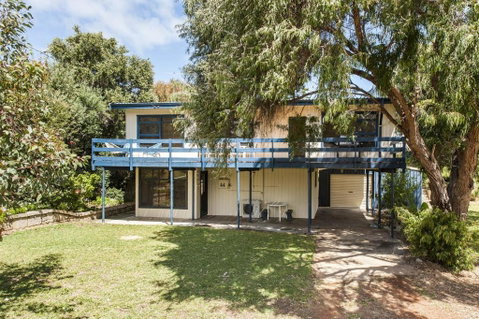 Relax Moore - Close To Beach - ACT Tourism 1