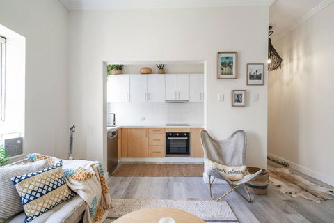 Relaxed Coogee Coastal Living With Ocean Views - ACT Tourism 2