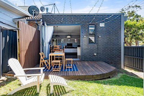 Relaxing Retreat On Earle St, Cremorne Near Attractions - ACT Tourism 3