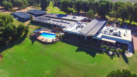 Renmark Country Club - ACT Tourism 0