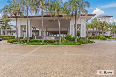 RESORT ON THE BEACH 1219/20 - ACT Tourism 1