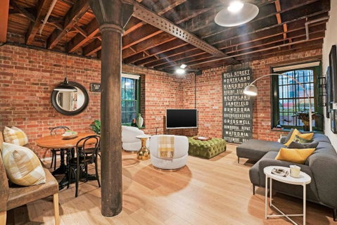 Retro Meets Industrial At Heritage Bond Store - ACT Tourism 0