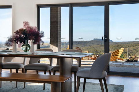 Ridge Vue Retreat - ACT Tourism 2