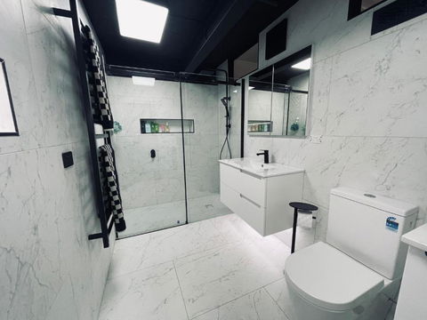 Red Tulip Apartments In Prahran - ACT Tourism 2