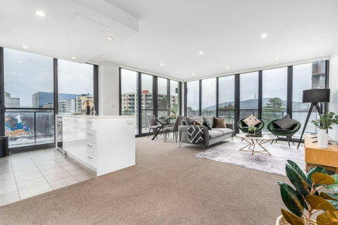 Roomy 2BR 2BA City-Centre Apt - ACT Tourism 0