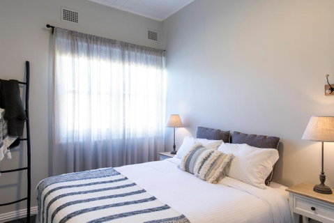 Robertson Public House And Kitchen - ACT Tourism 2
