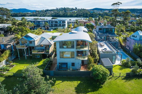 Rolling Waves 3 - Beach Access & Pet Friendly! - ACT Tourism 1