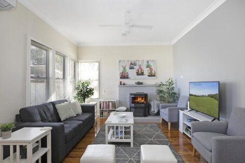 Ronelle Cottage - ACT Tourism 1