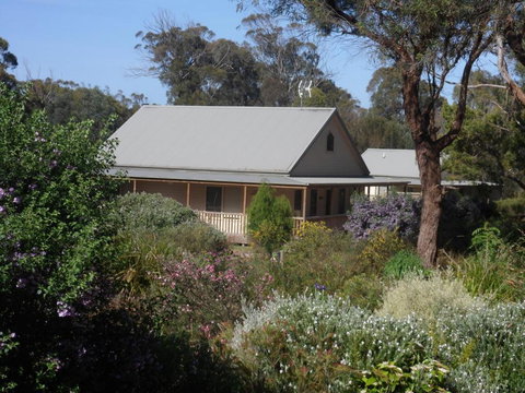 Roosters Rest - ACT Tourism 1