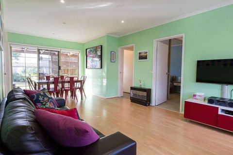 Rose Cottage - ACT Tourism 3