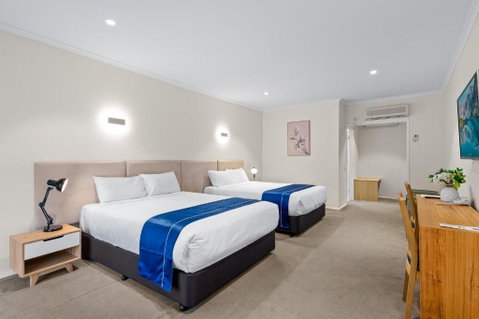 Rowville International Hotel - ACT Tourism 3