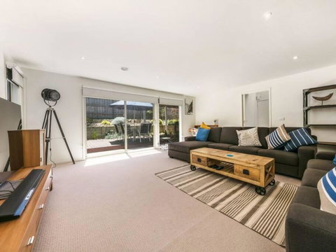 RYE/BLAIRGOWRIE FAMILY ENTERTAINER.. - ACT Tourism 3