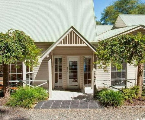 Sage Manor Bowral - ACT Tourism 1