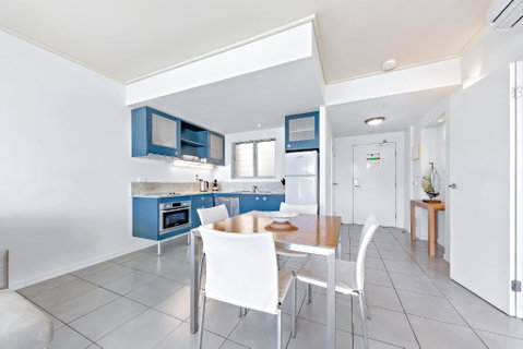 Sails On The Sea - Club Wyndham - ACT Tourism 3