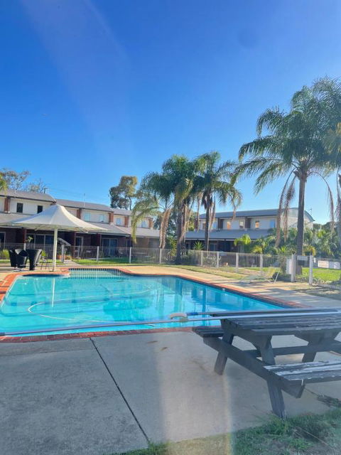 Sailz Villas - ACT Tourism 1